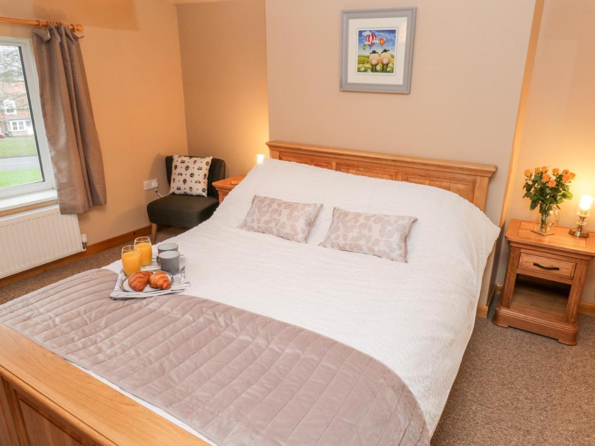 Barnaby Cottage Yarm Ngoại thất bức ảnh